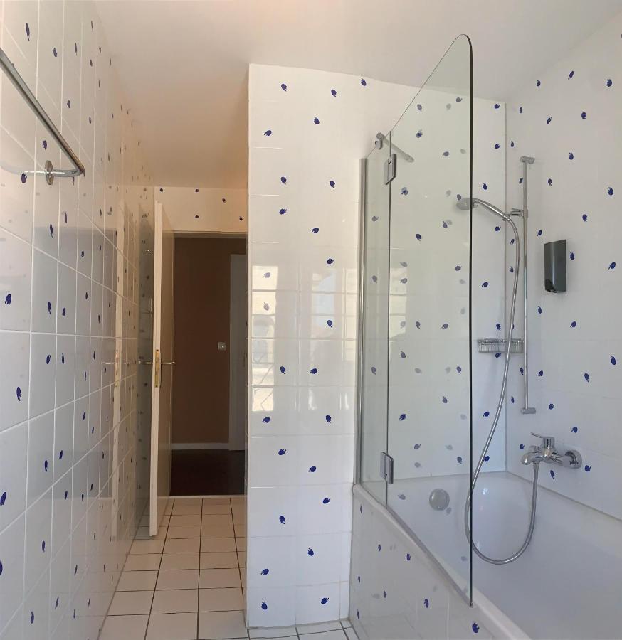 Swiss Hotel La Couronne Avenches Buitenkant foto