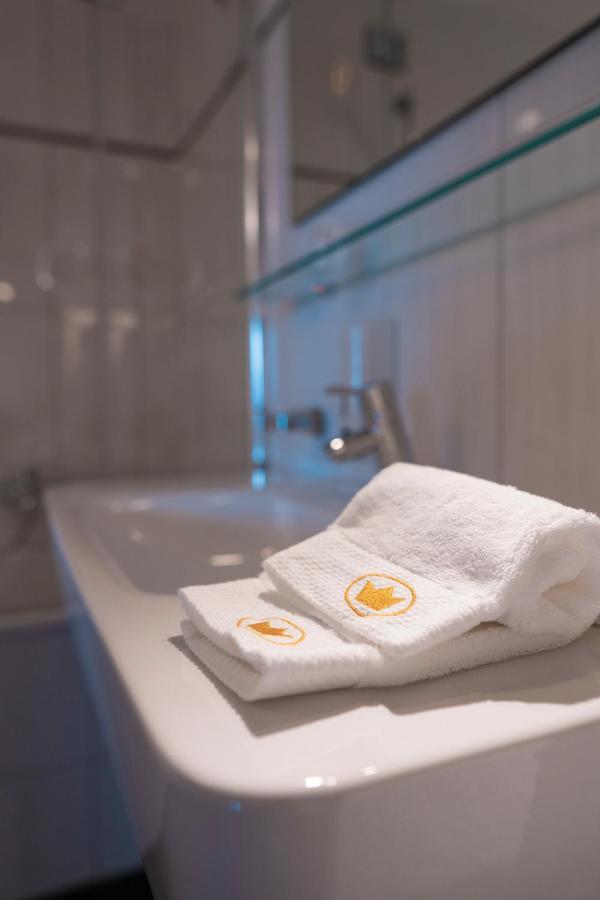 Swiss Hotel La Couronne Avenches Buitenkant foto